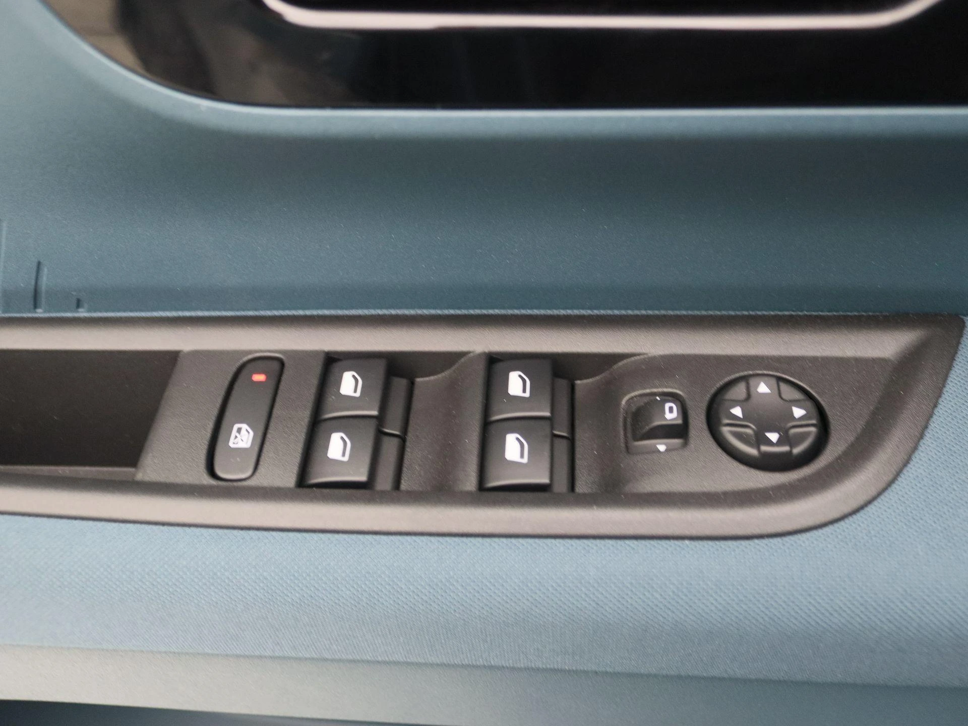 Fiat-Grande Panda-image-18