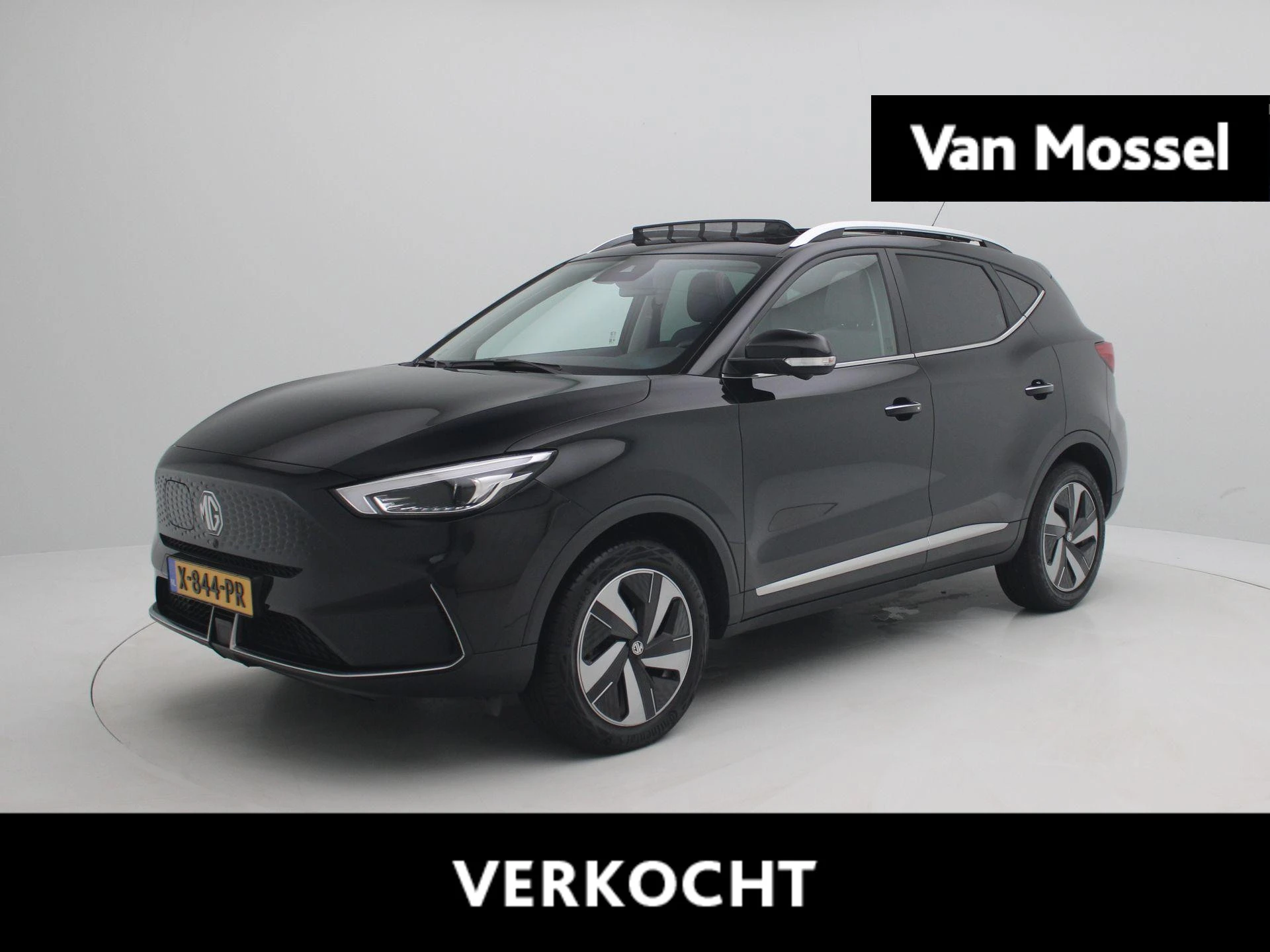 MG-ZS EV-image-0