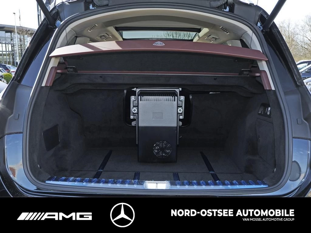 Mercedes-Benz-GLS-image-13