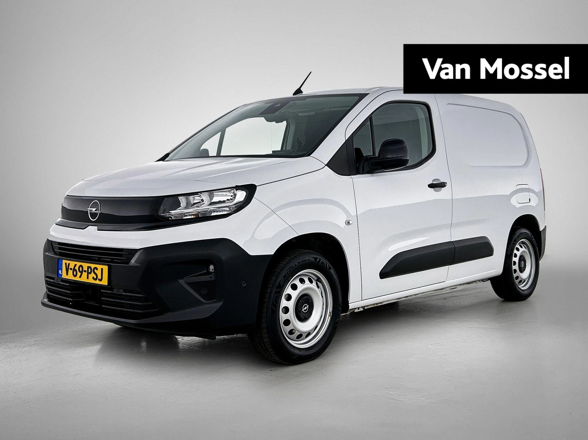 Opel-Combo-image-0