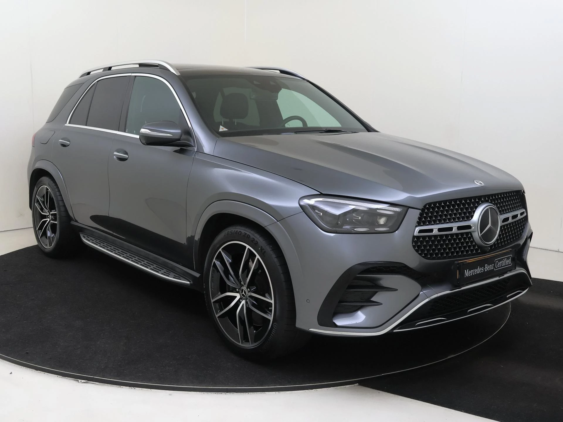 Mercedes-Benz-GLE-image-1