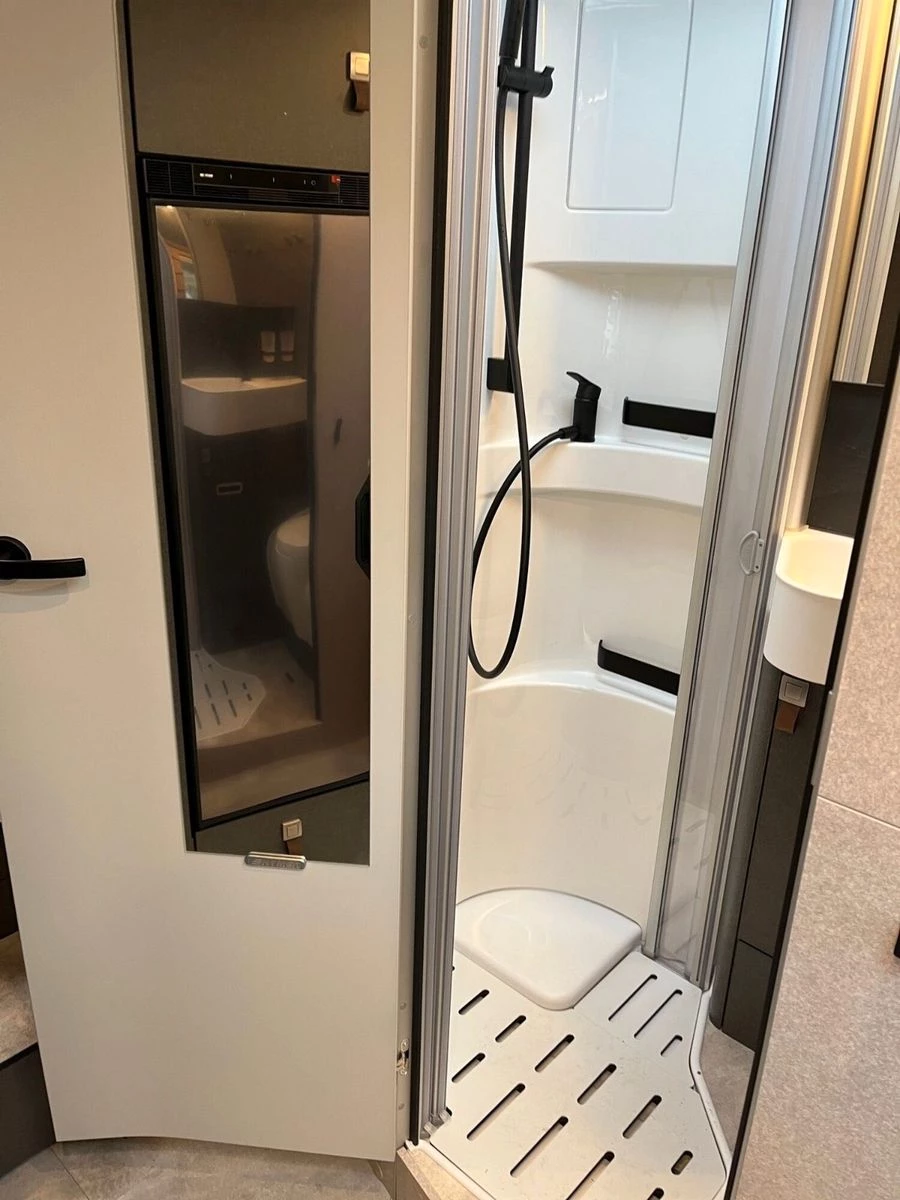 Hymer--image-12