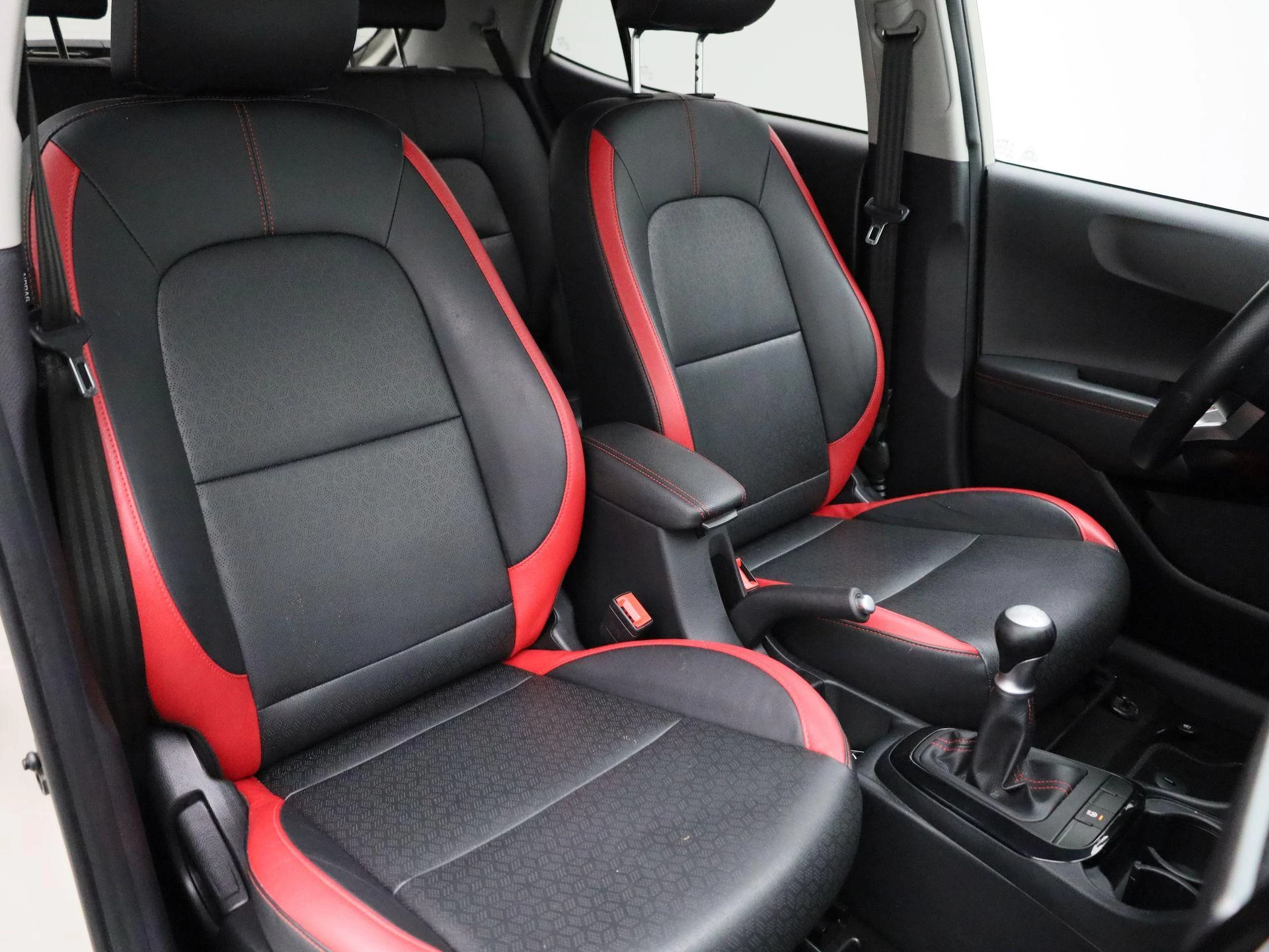 Kia-Picanto-image-35