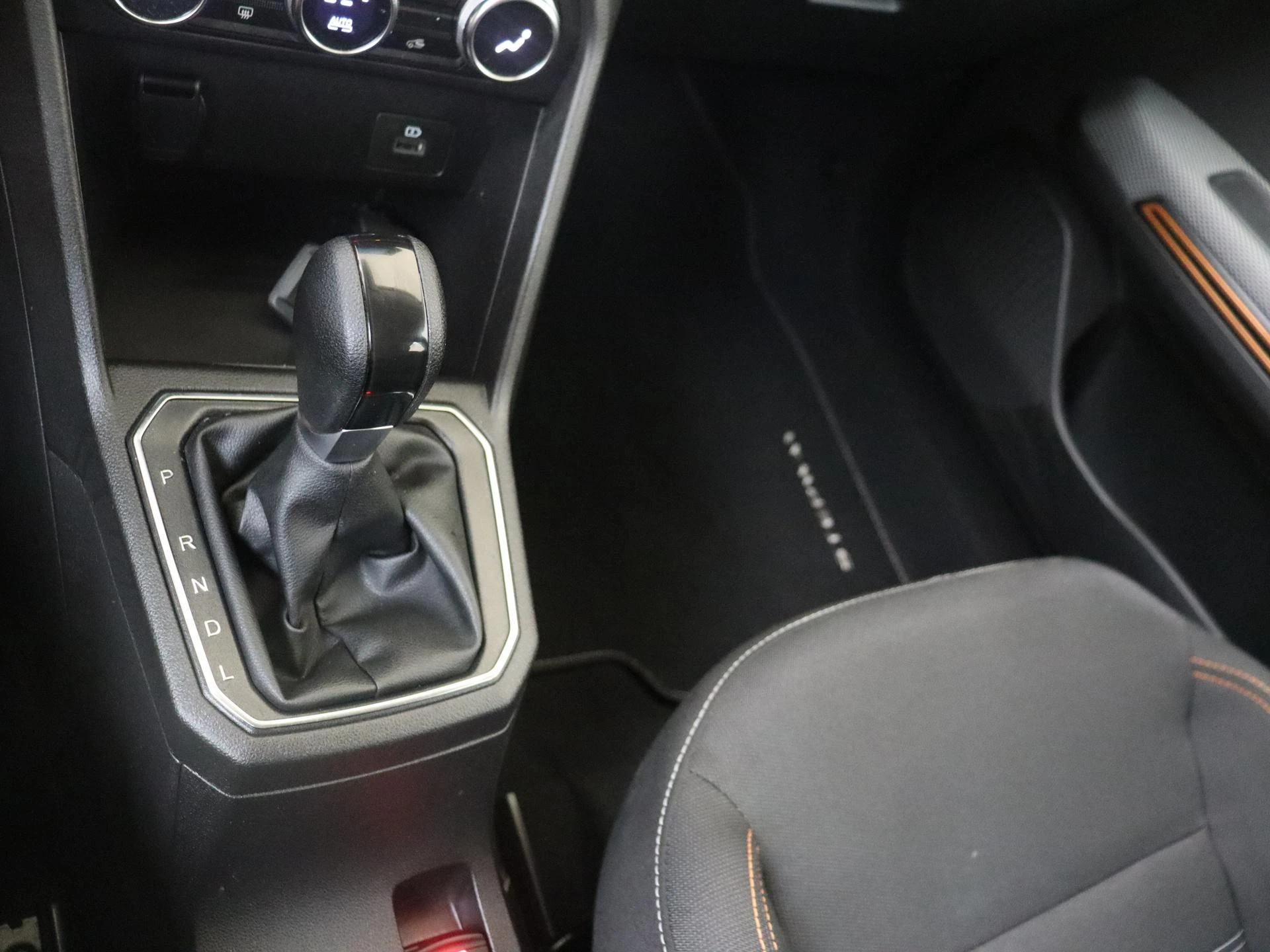 Dacia-Sandero Stepway-image-13