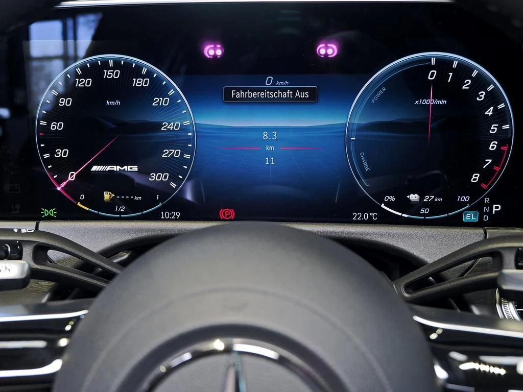 Mercedes-AMG-E-Klasse 53 AMG-image-11