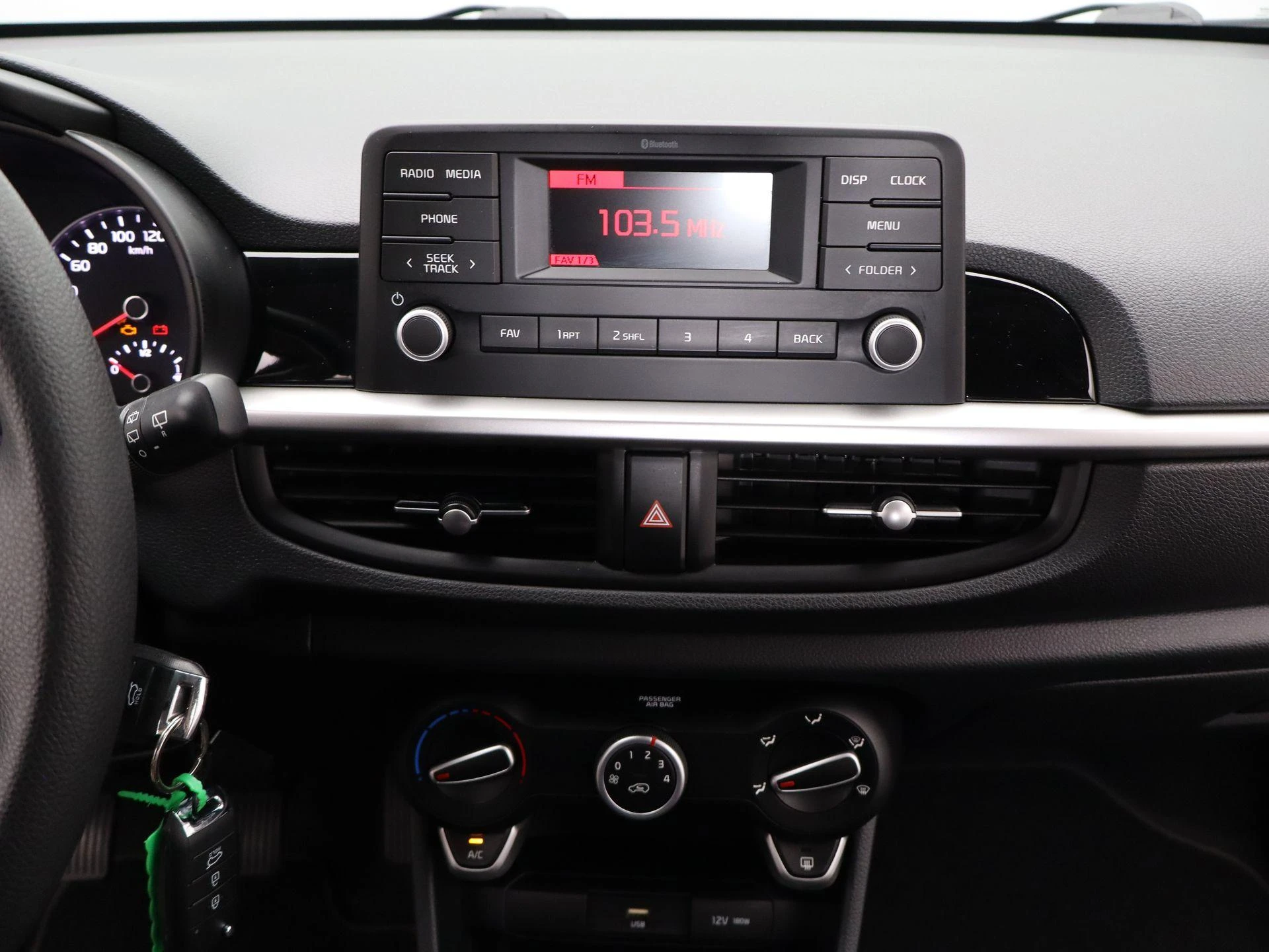 Kia-Picanto-image-8
