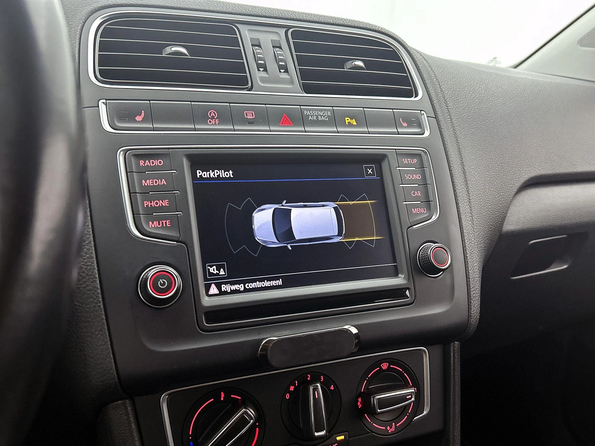Volkswagen Polo 1.2 TSI Comfortline Business R
