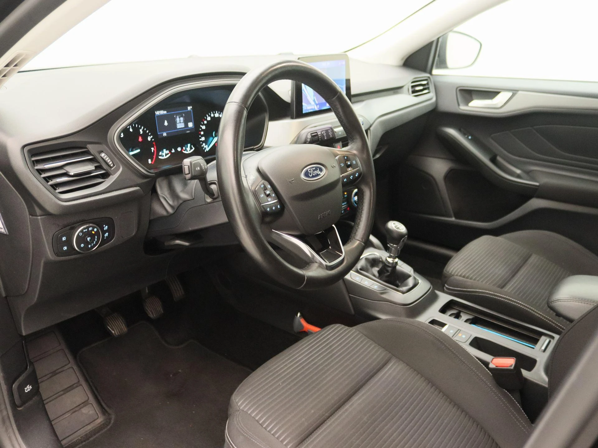 Ford Focus Wagon 1.0 EcoBoost Hybrid Titanium Style