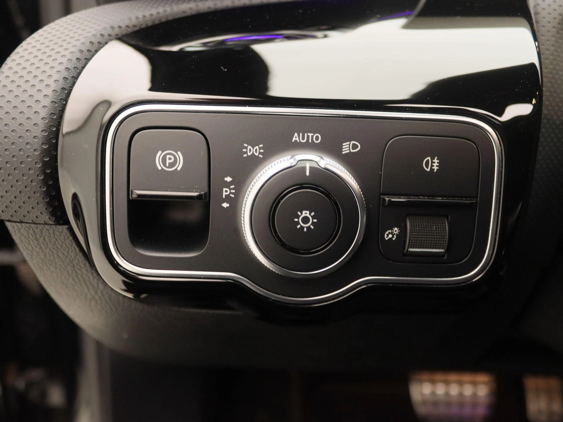 Mercedes-Benz-A-Klasse-image-19