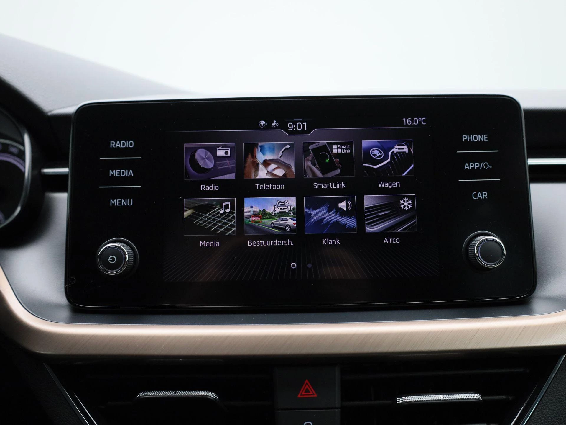 Škoda-Scala-image-22
