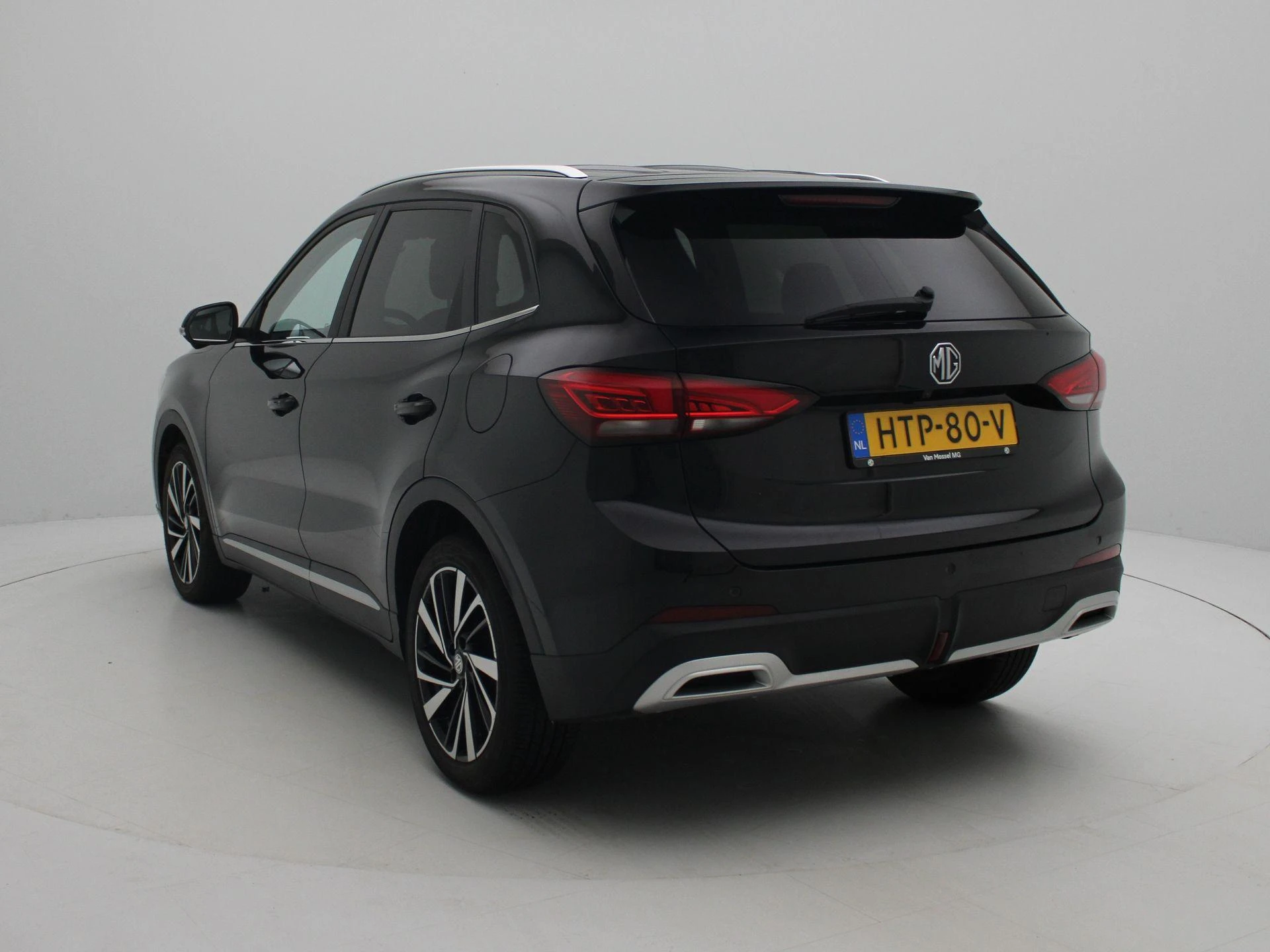 MG-ZS-image-2