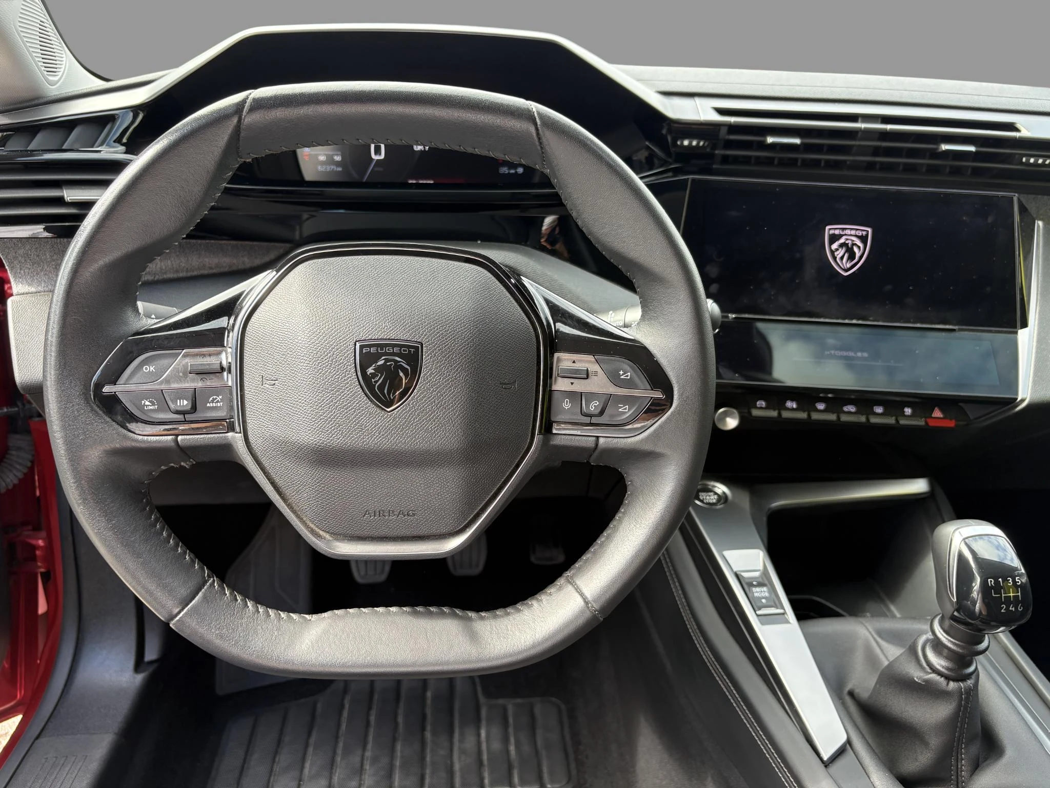 Peugeot-308-image-14