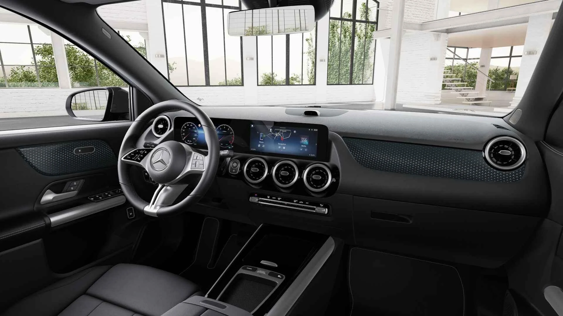Mercedes-Benz-GLA-image-11