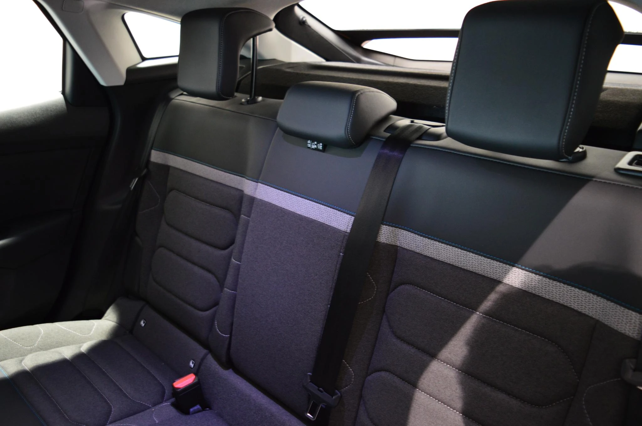Citroën-ë-C4-image-9