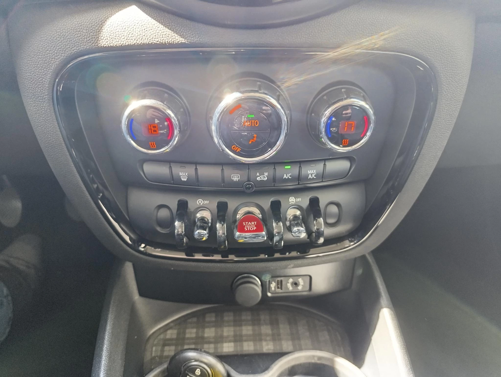 MINI-Clubman-image-19