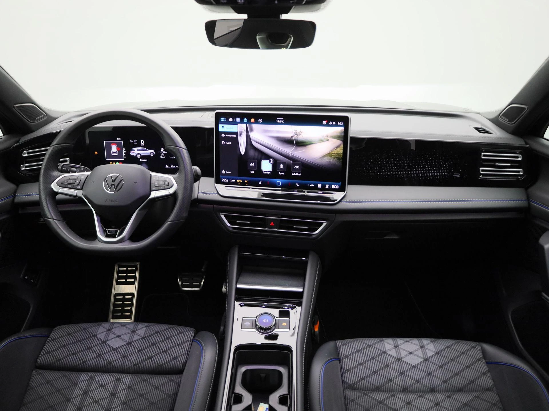 Volkswagen-Tiguan-image-41