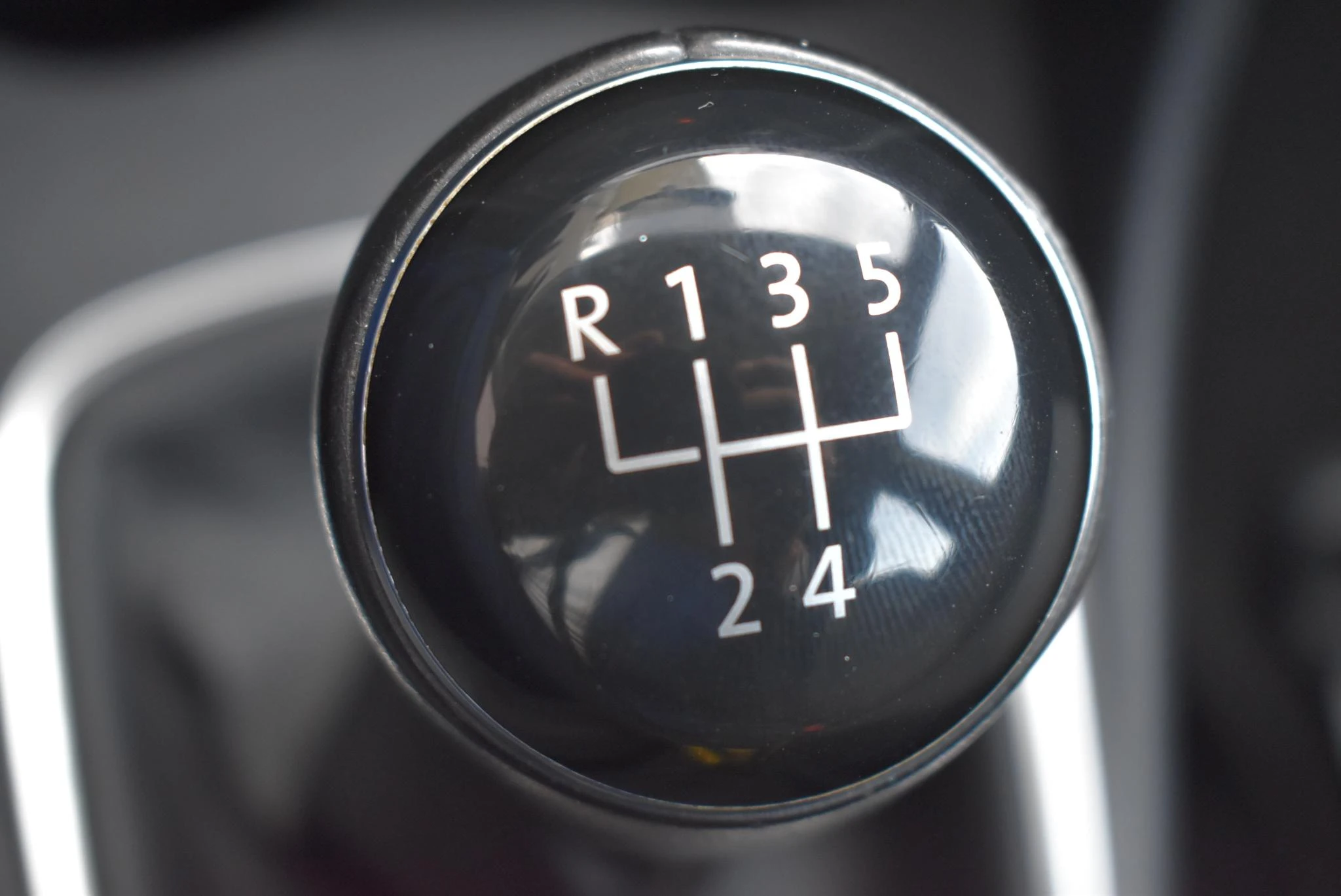 Volkswagen-Polo-image-30
