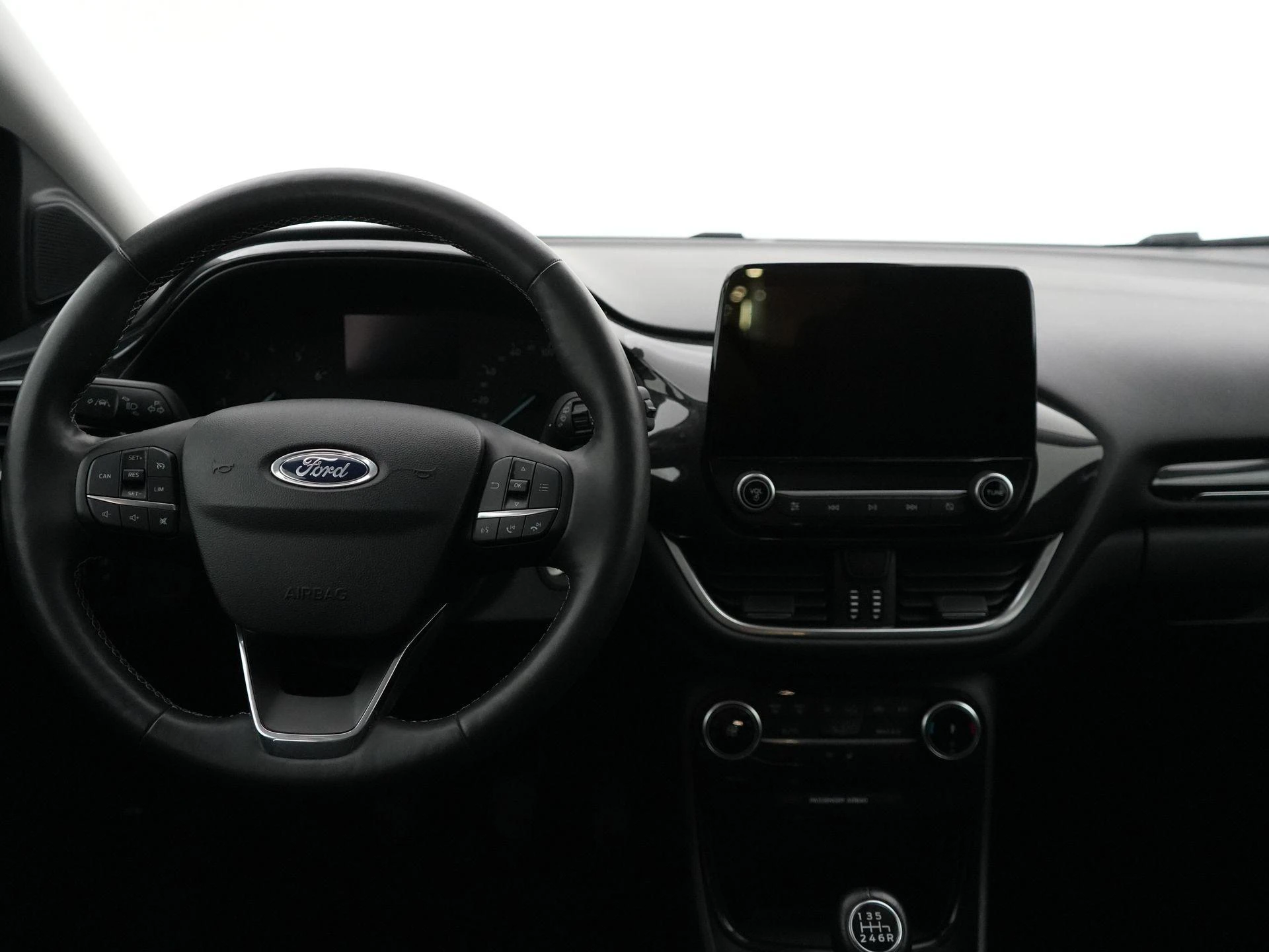 Ford-Puma-image-6