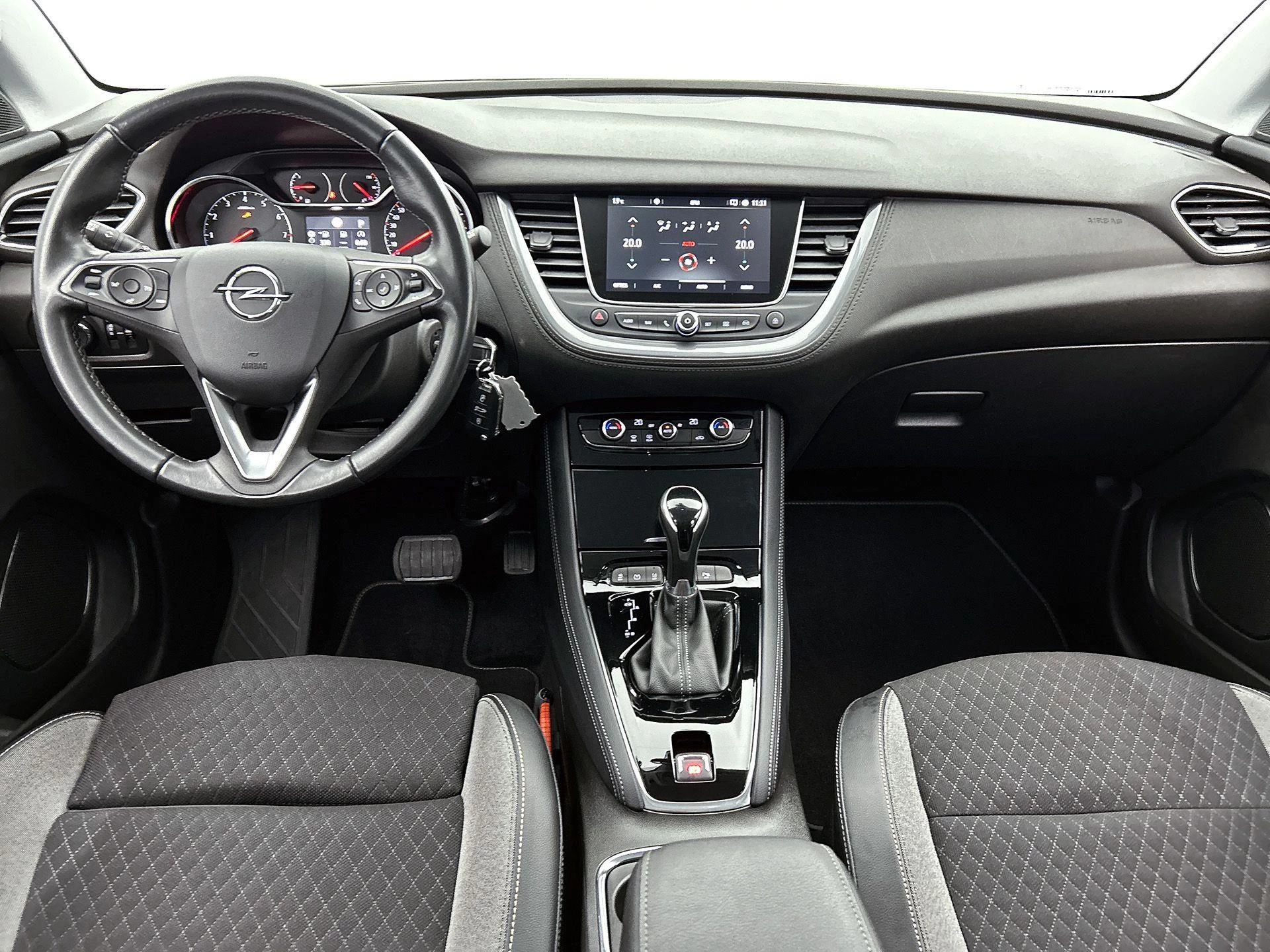 Opel Grandland X 1.6 Turbo Elegance