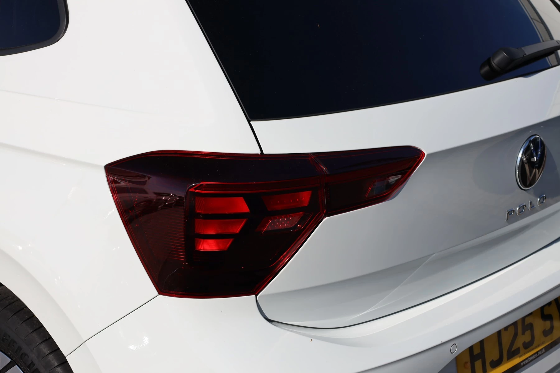 Volkswagen-Polo-image-37