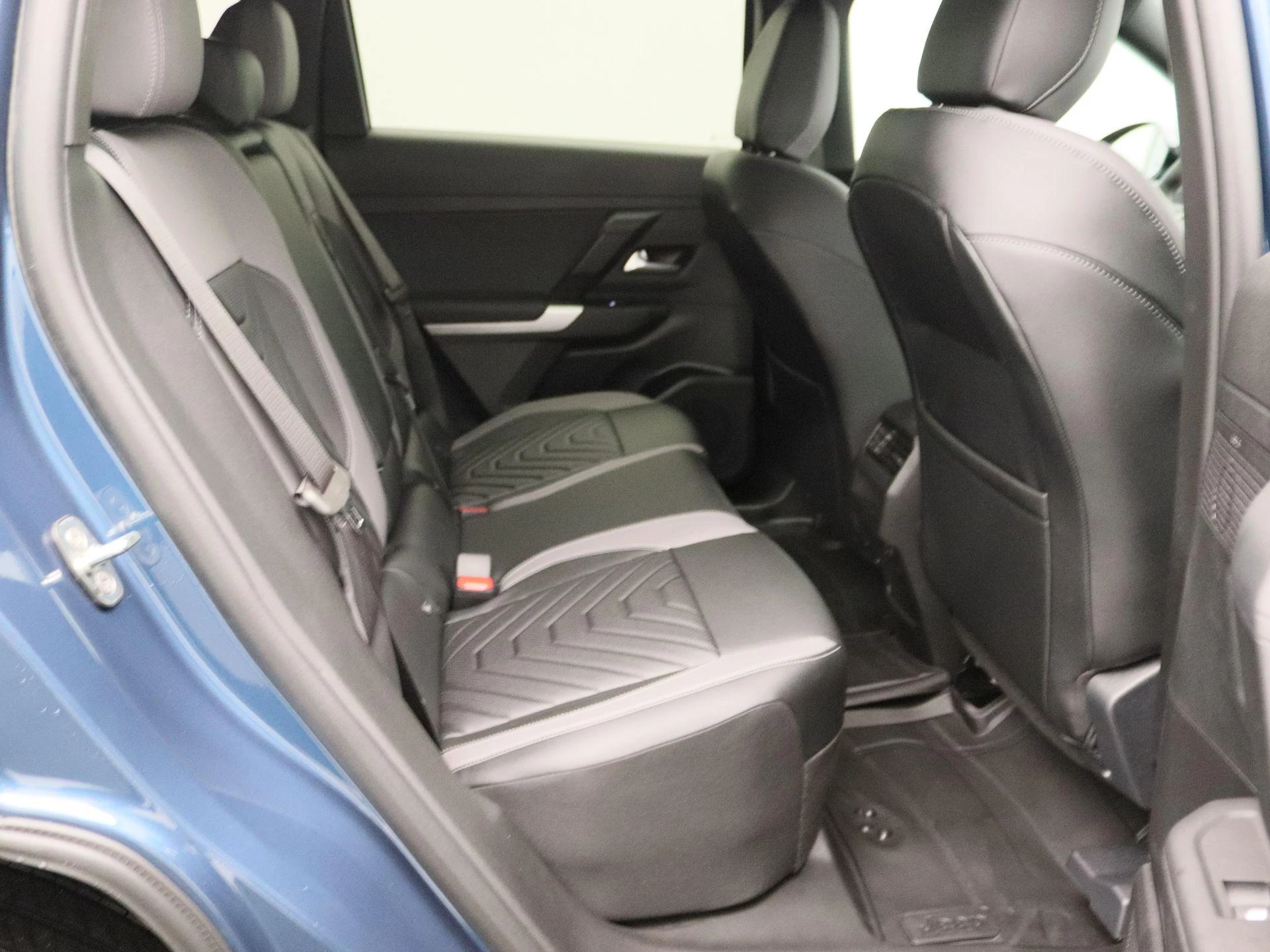 Jeep Compass First Edition 74 kWh