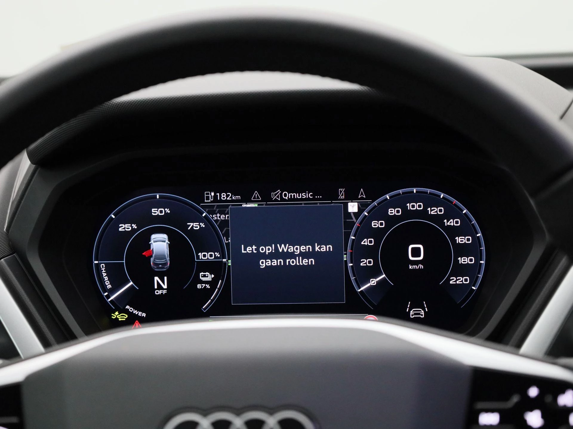 Audi-Q4 e-tron-image-7
