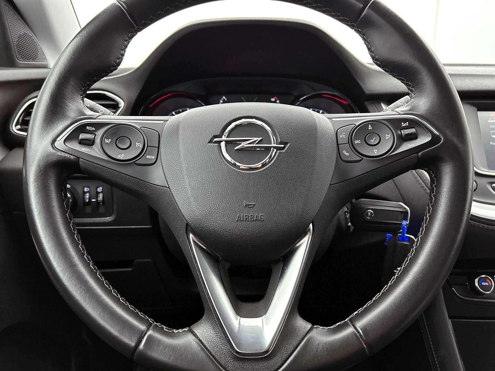 Opel-Grandland X-image-28