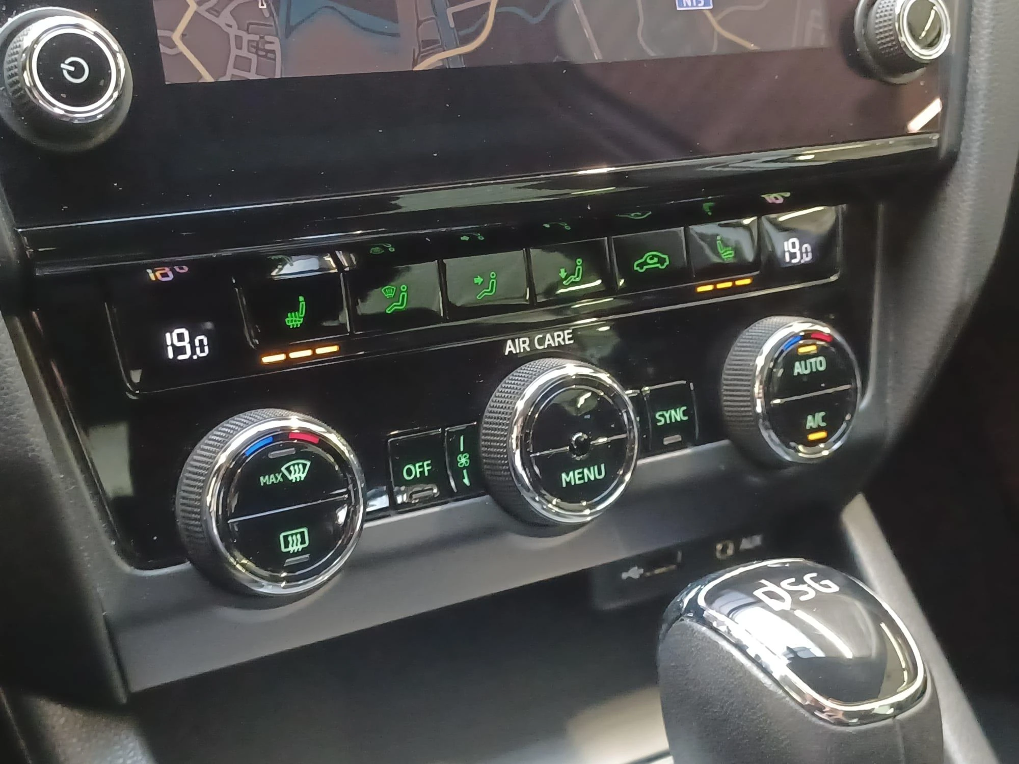 Škoda-Octavia-image-20
