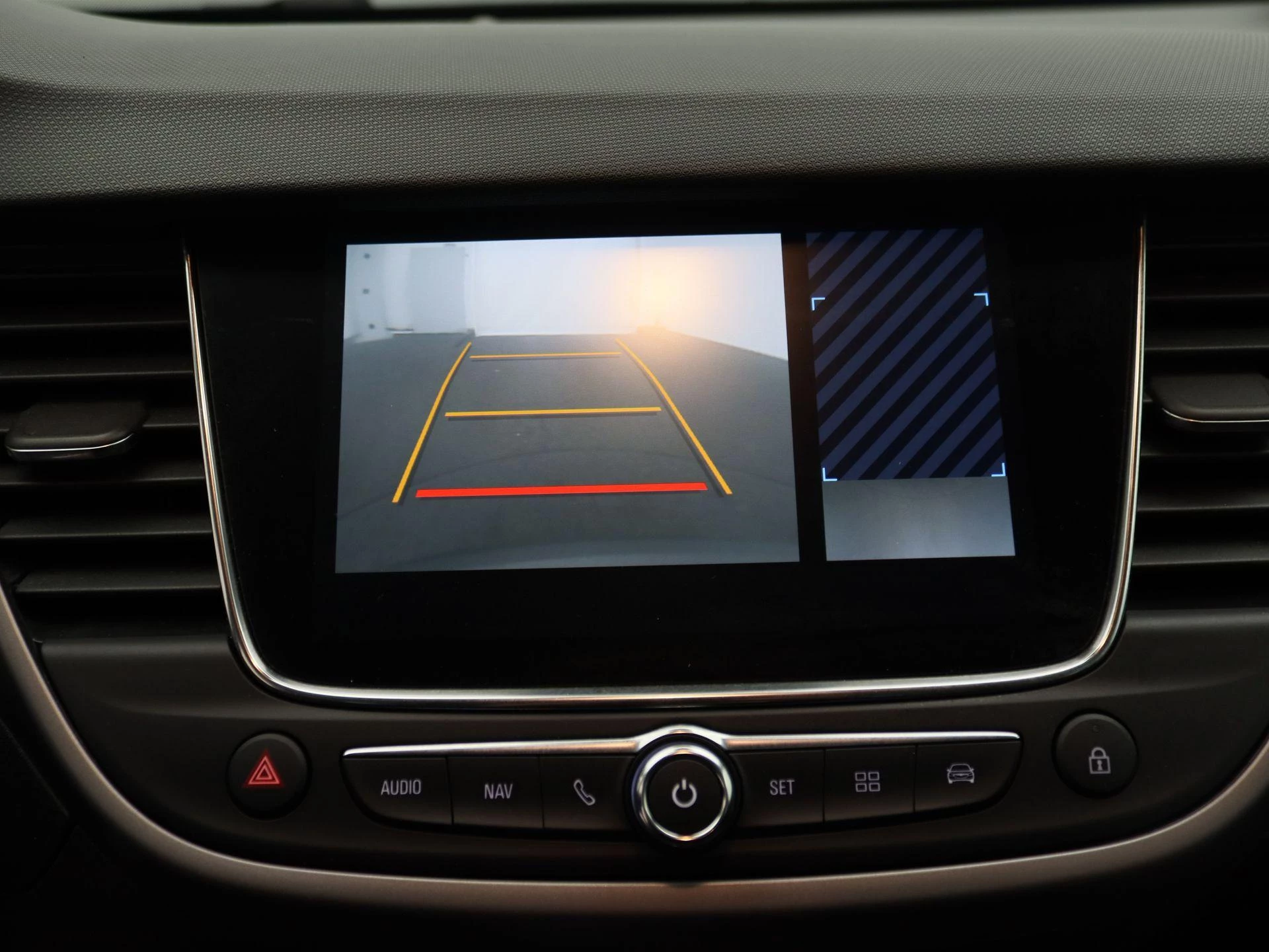 Opel-Crossland-image-16