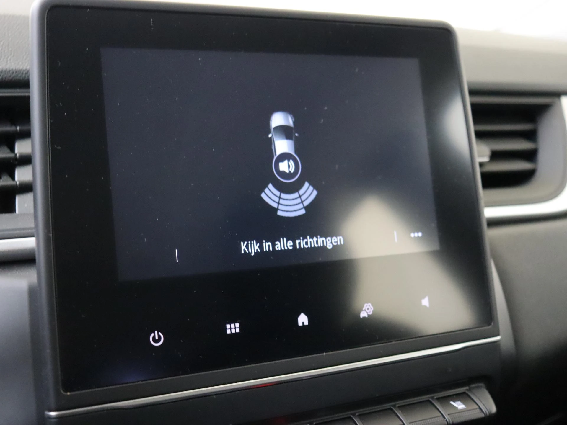Renault-Captur-image-19