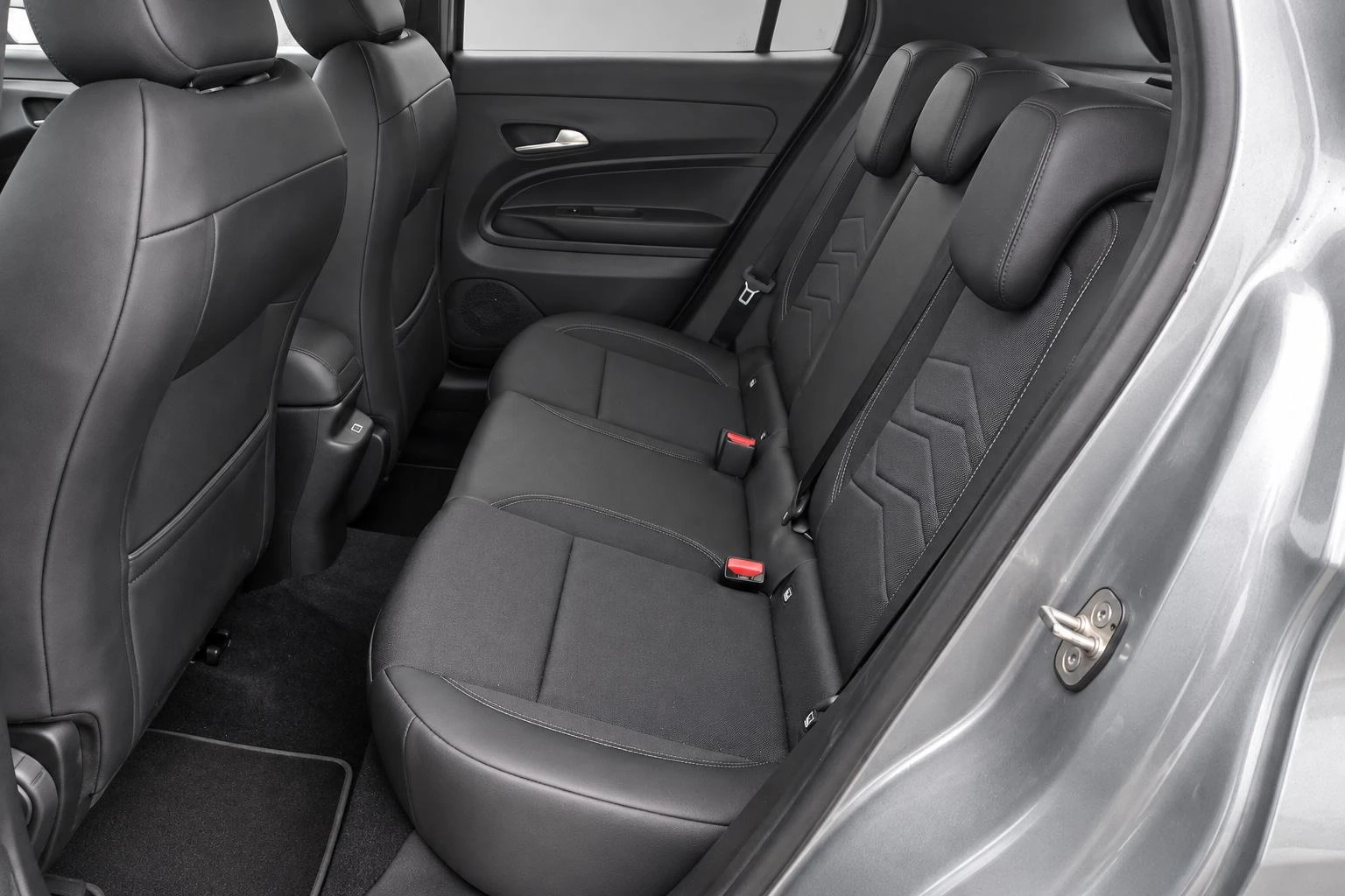 Jeep-Avenger-image-10