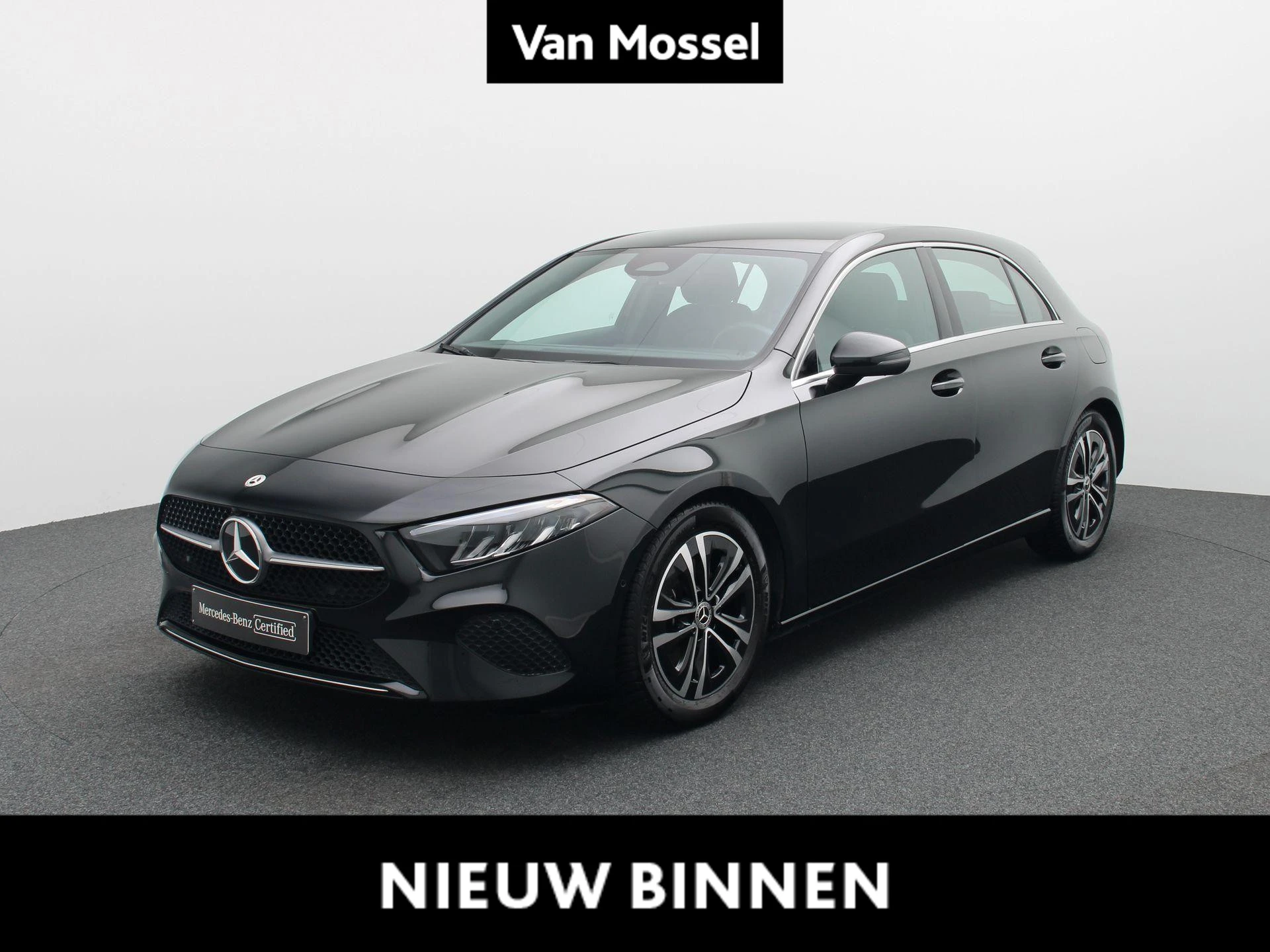 Mercedes-Benz-A-Klasse-image-0