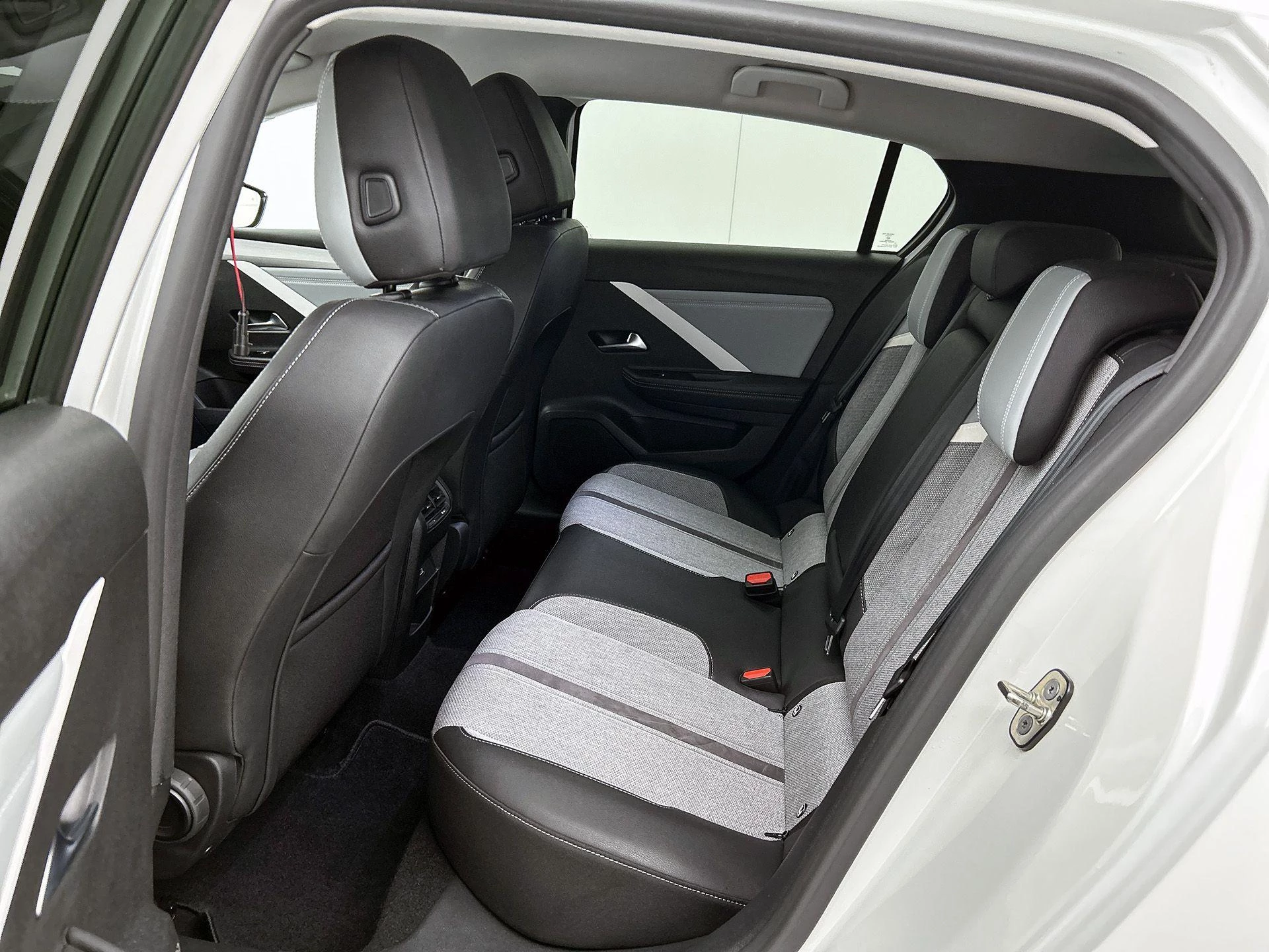 Opel-Astra-image-26