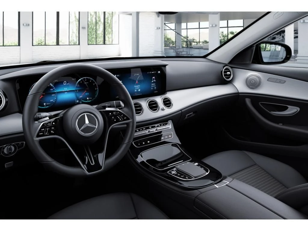 Mercedes-Benz-E-Klasse 300-image-4