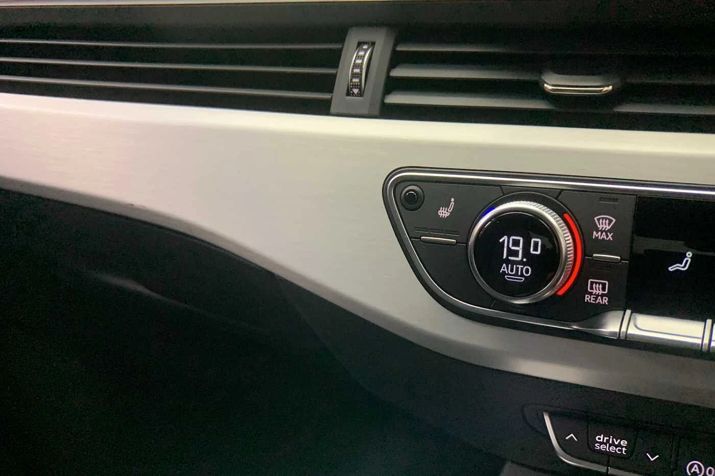 Audi-A4-image-17