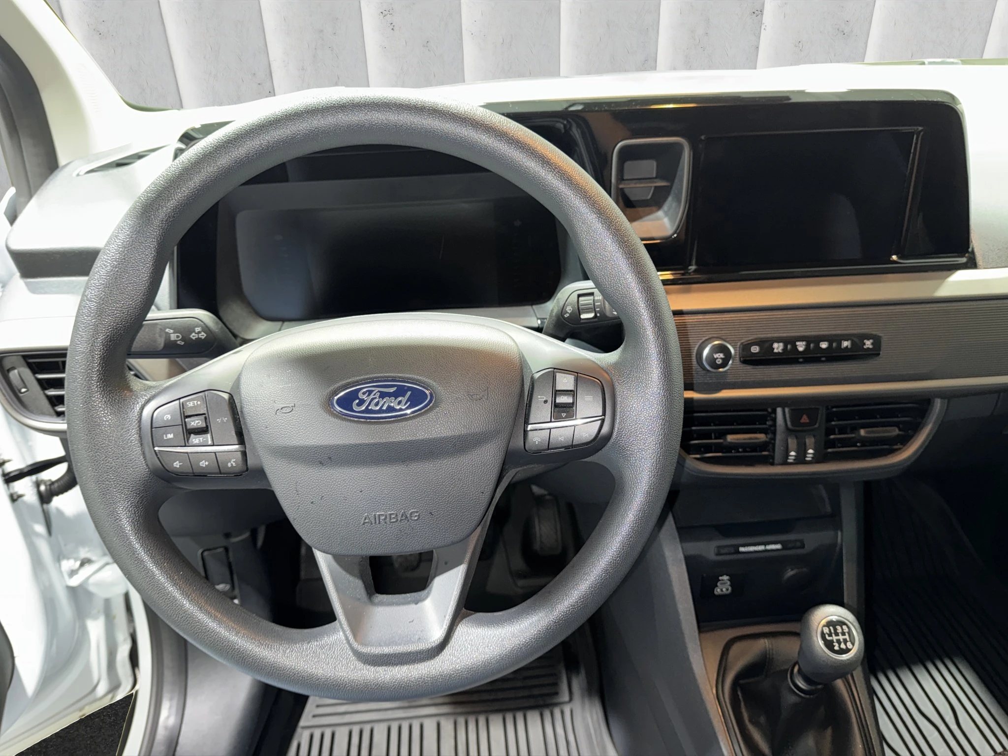 Ford Transit Courier