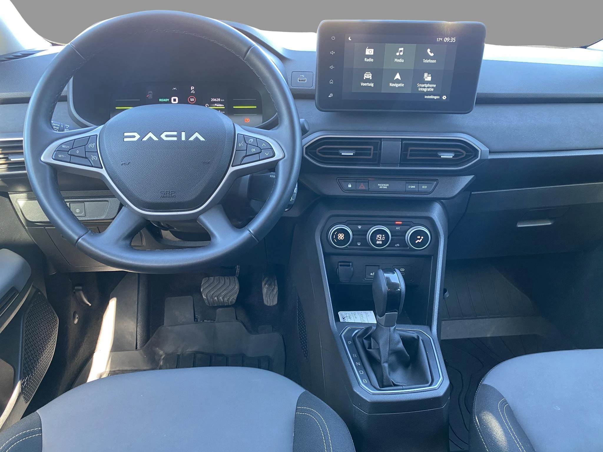 Dacia Jogger Extreme Hybrid 140 7 pl