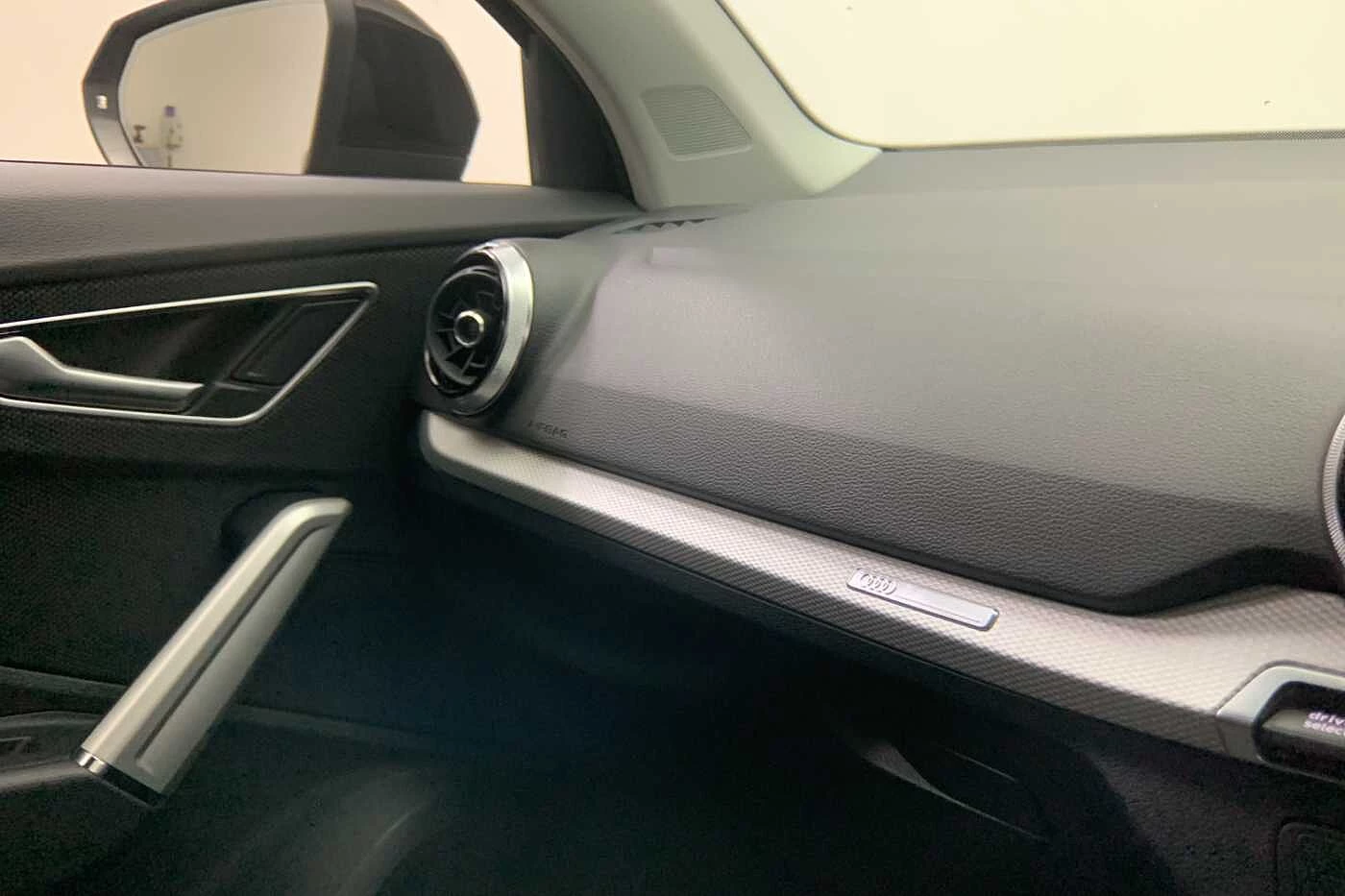 Audi-Q2-image-20