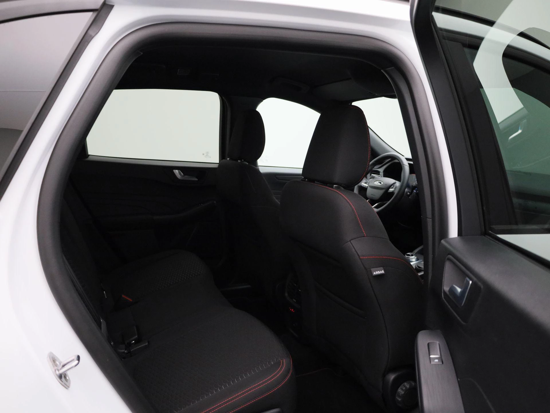 Ford-Kuga-image-37