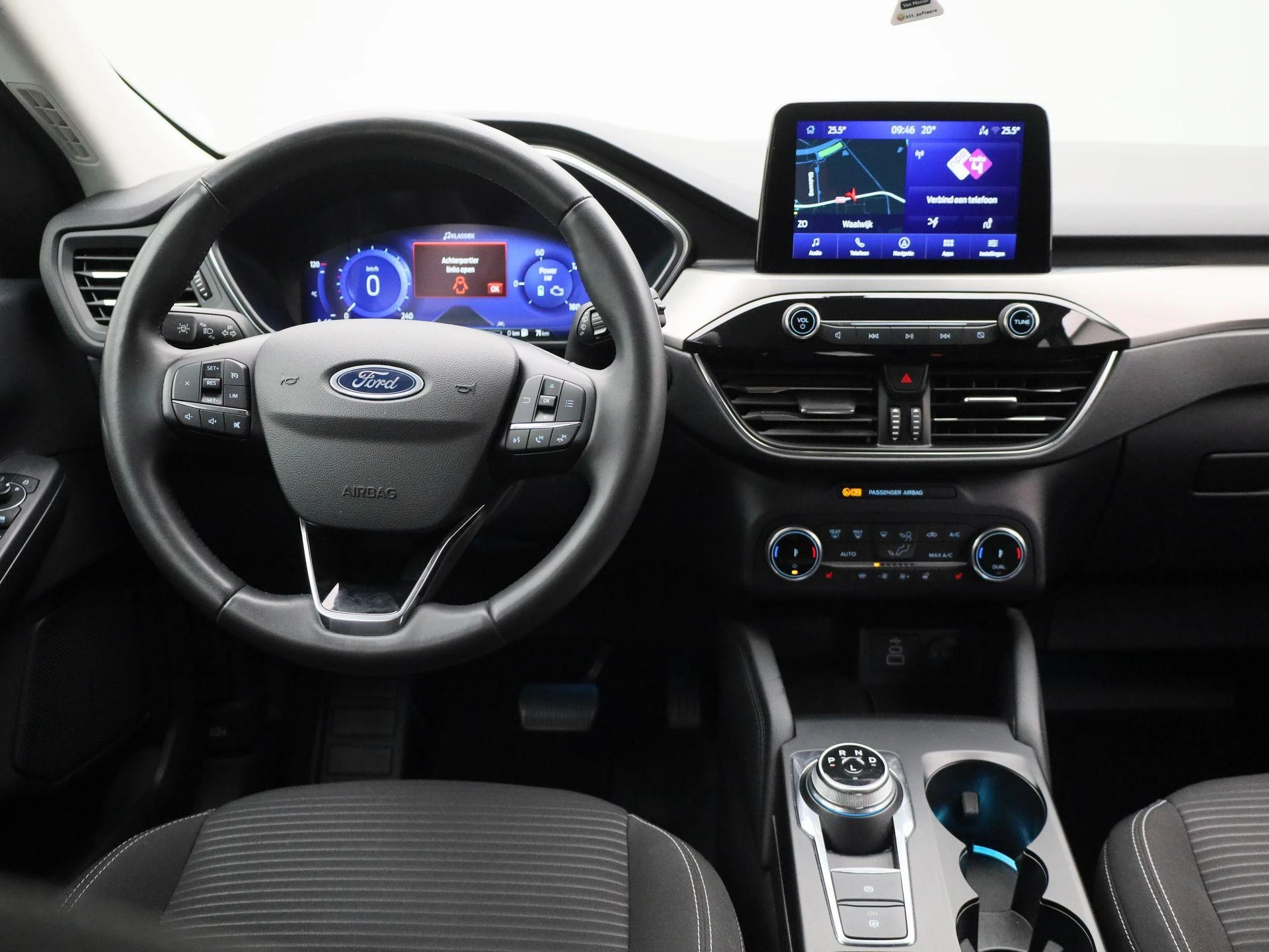 Ford-Kuga-image-6