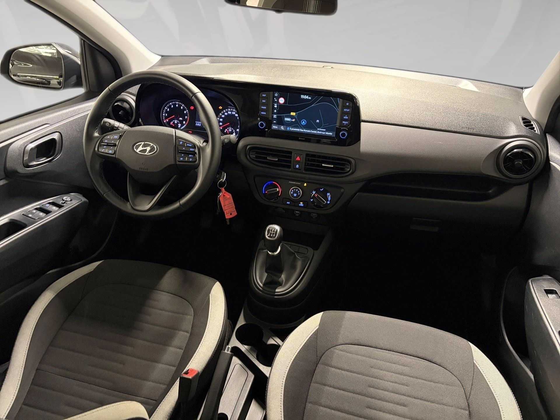 Hyundai-i10-image-4