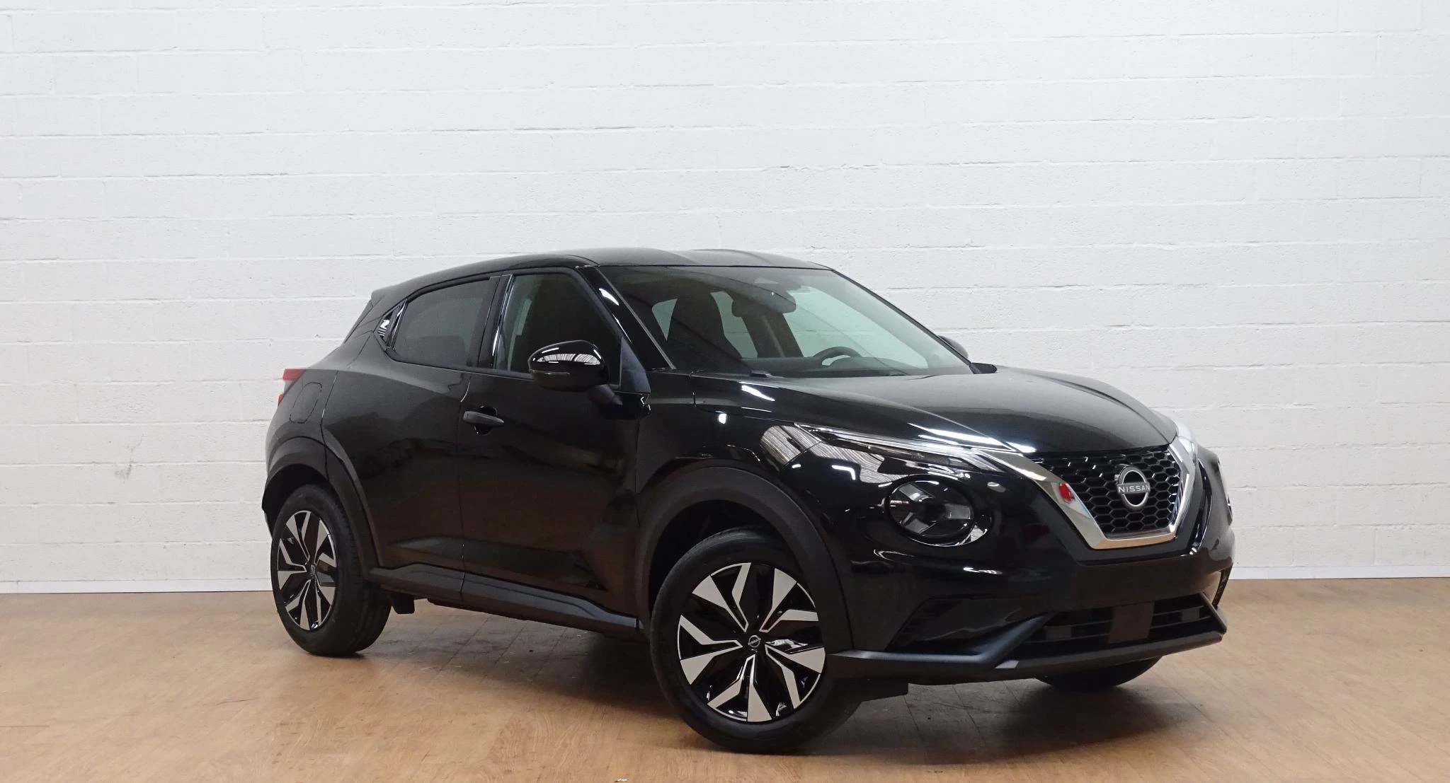 Nissan Juke 1.0 DIG-T Acenta automaat