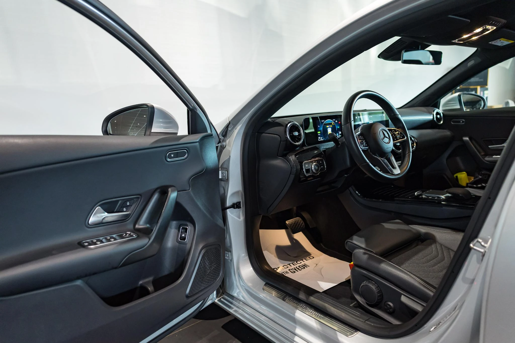 Mercedes-Benz-Classe A-image-17