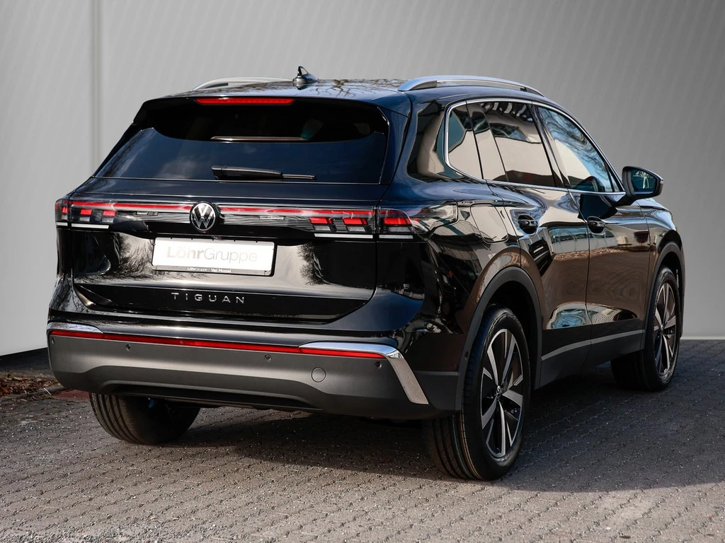 Volkswagen Tiguan Elegance 2.0 TDI DSG Navi, Technikpaket, ASG VSA