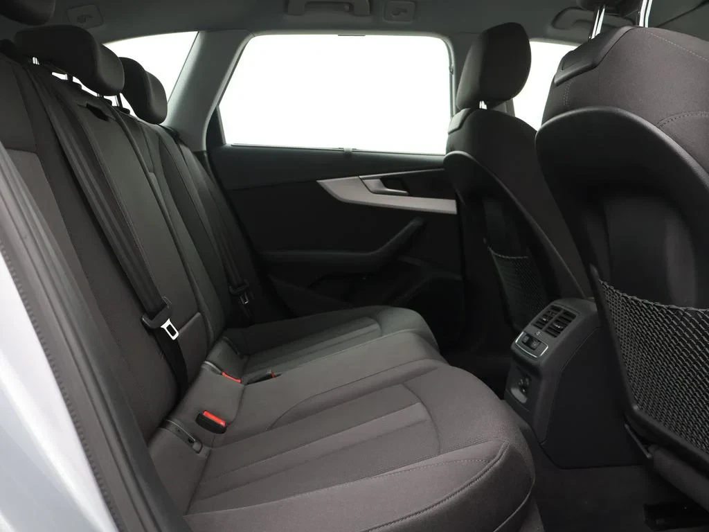 Audi-A4-image-13
