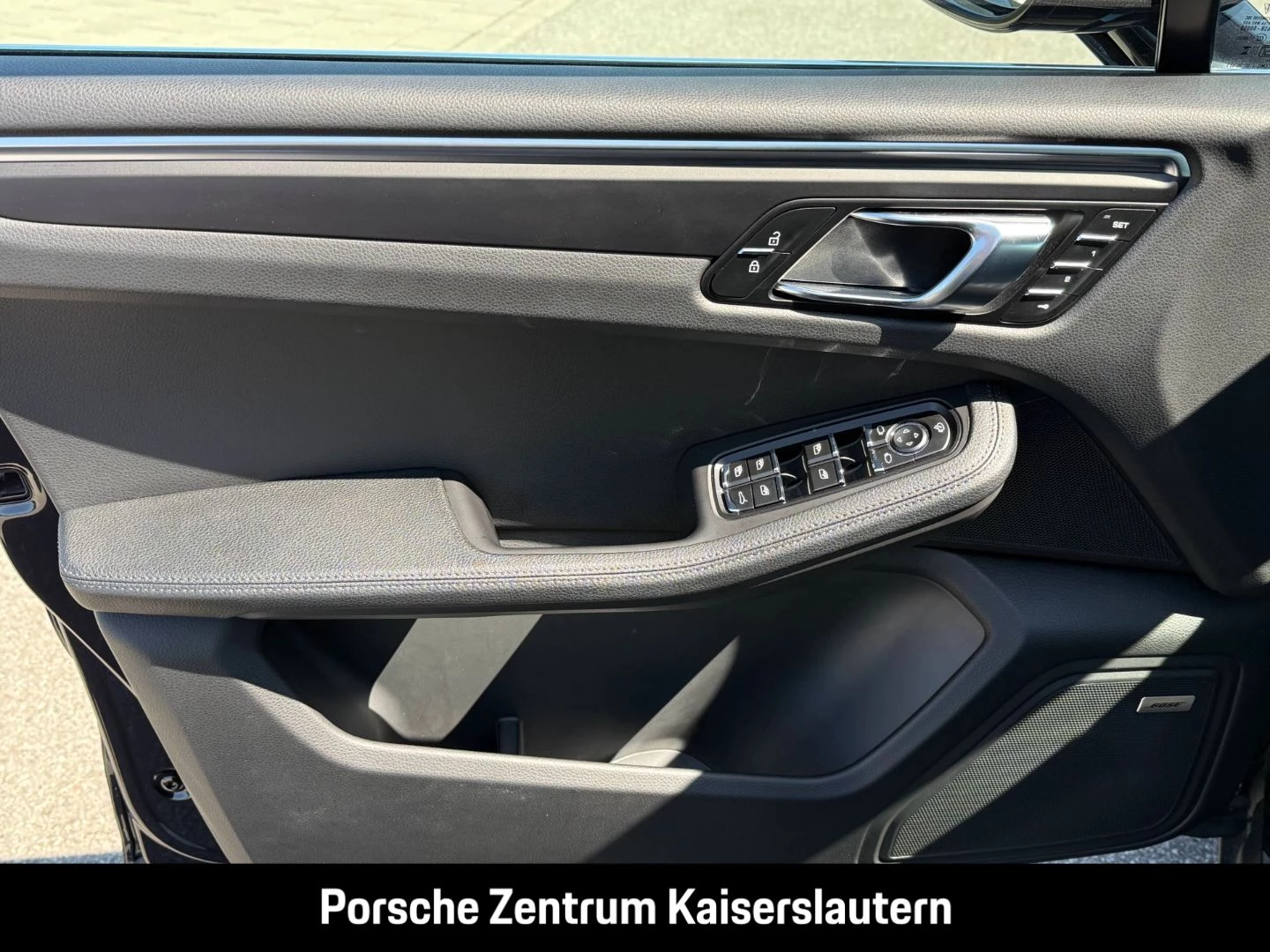 Porsche Macan Sportabgasanlage BOSE Luftfederung 20-Zoll -