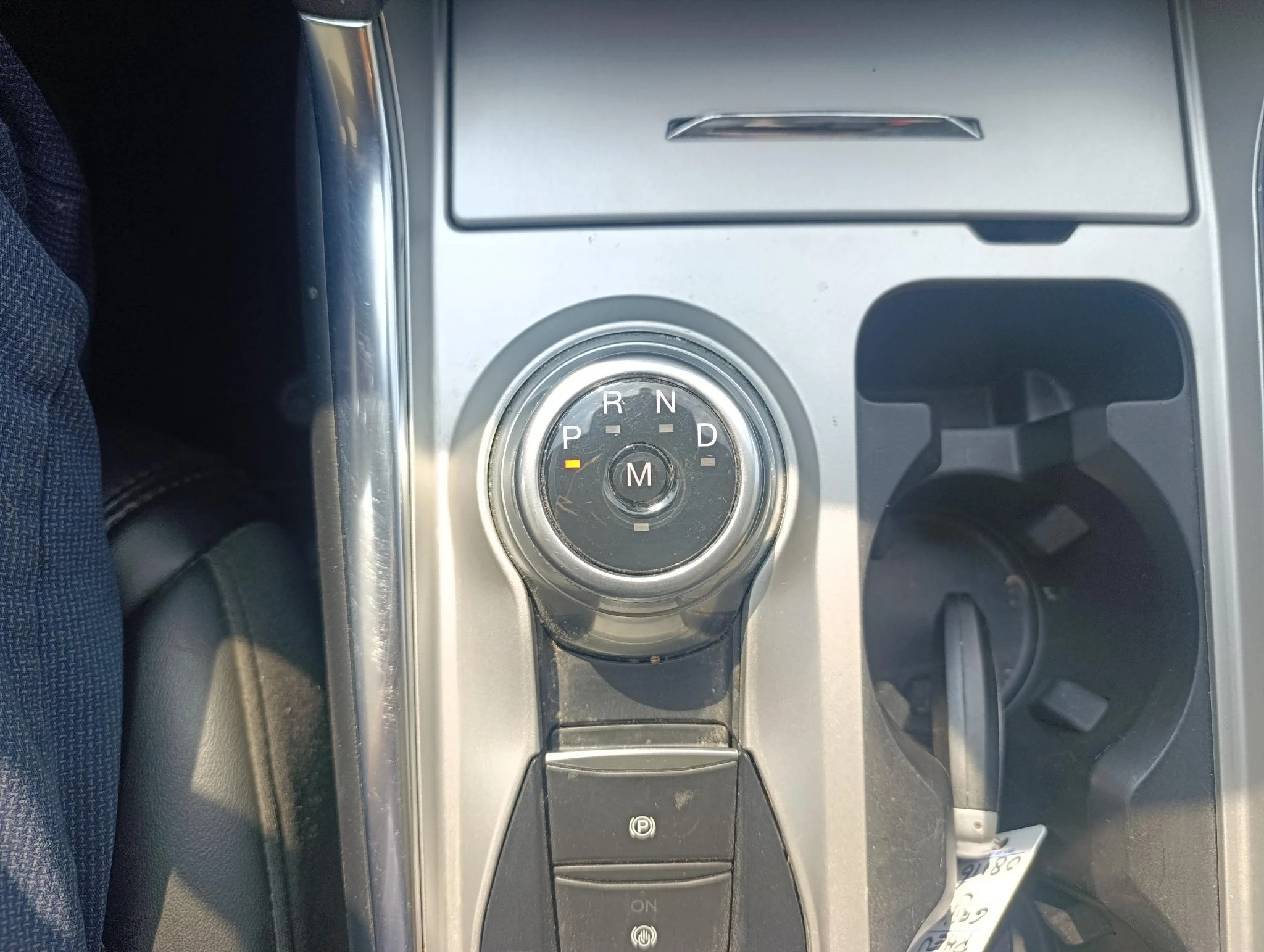 Ford-Explorer-image-32