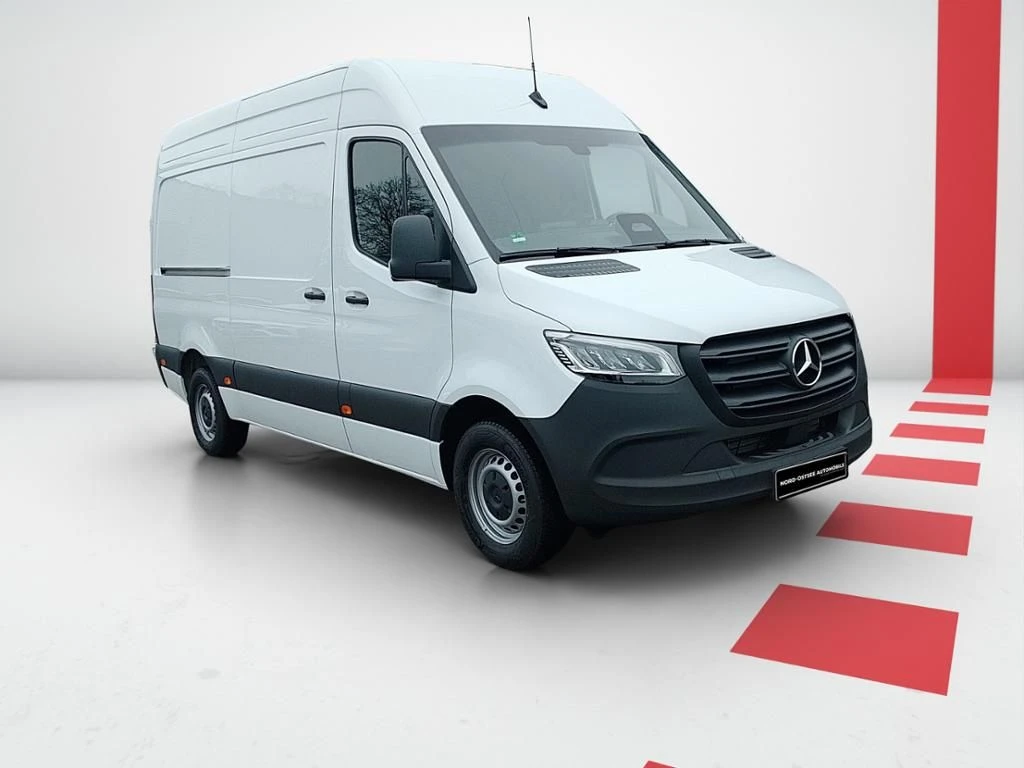 Mercedes-Benz-Sprinter 317 CDI-image-2