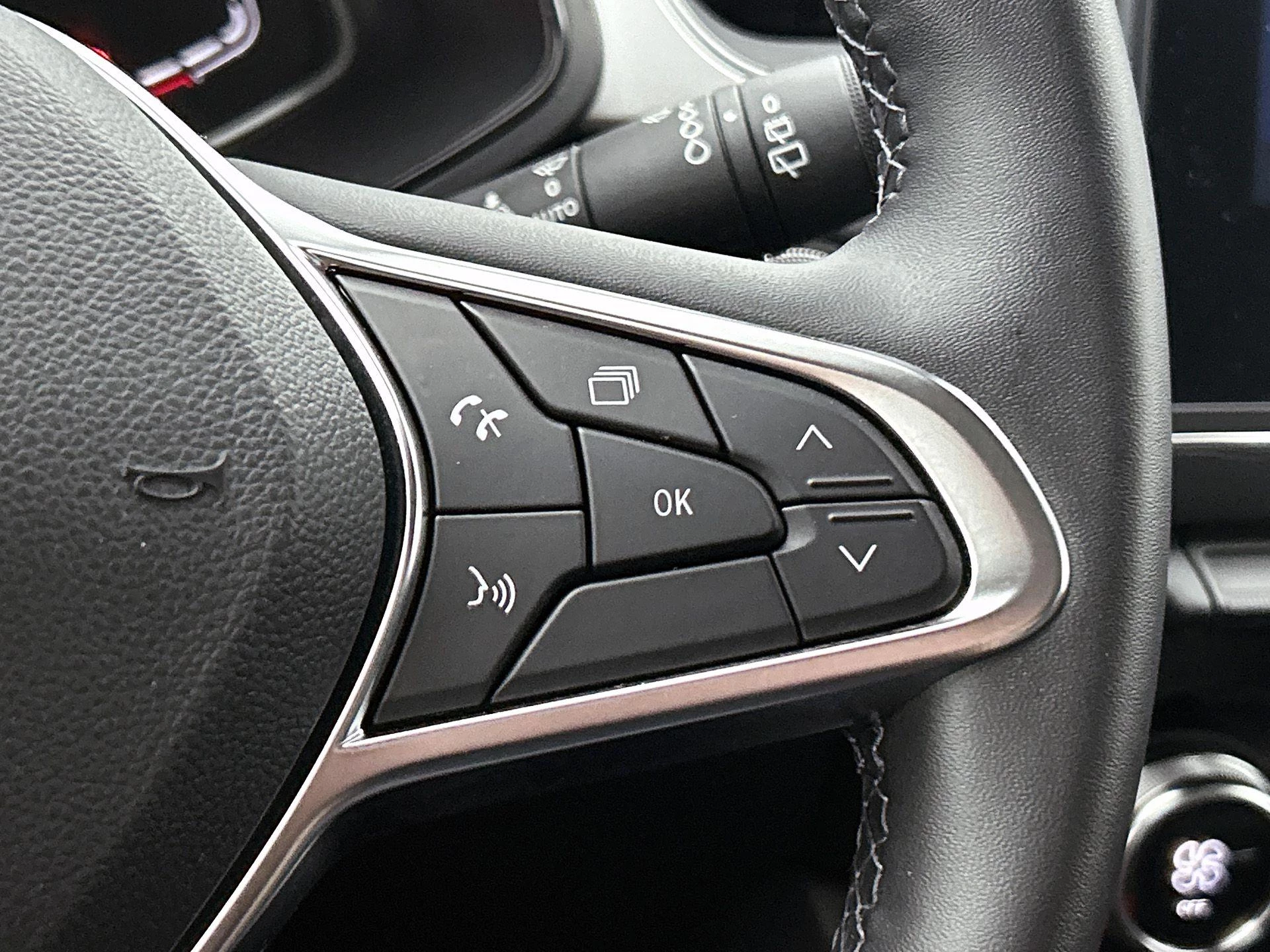 Renault-Captur-image-8