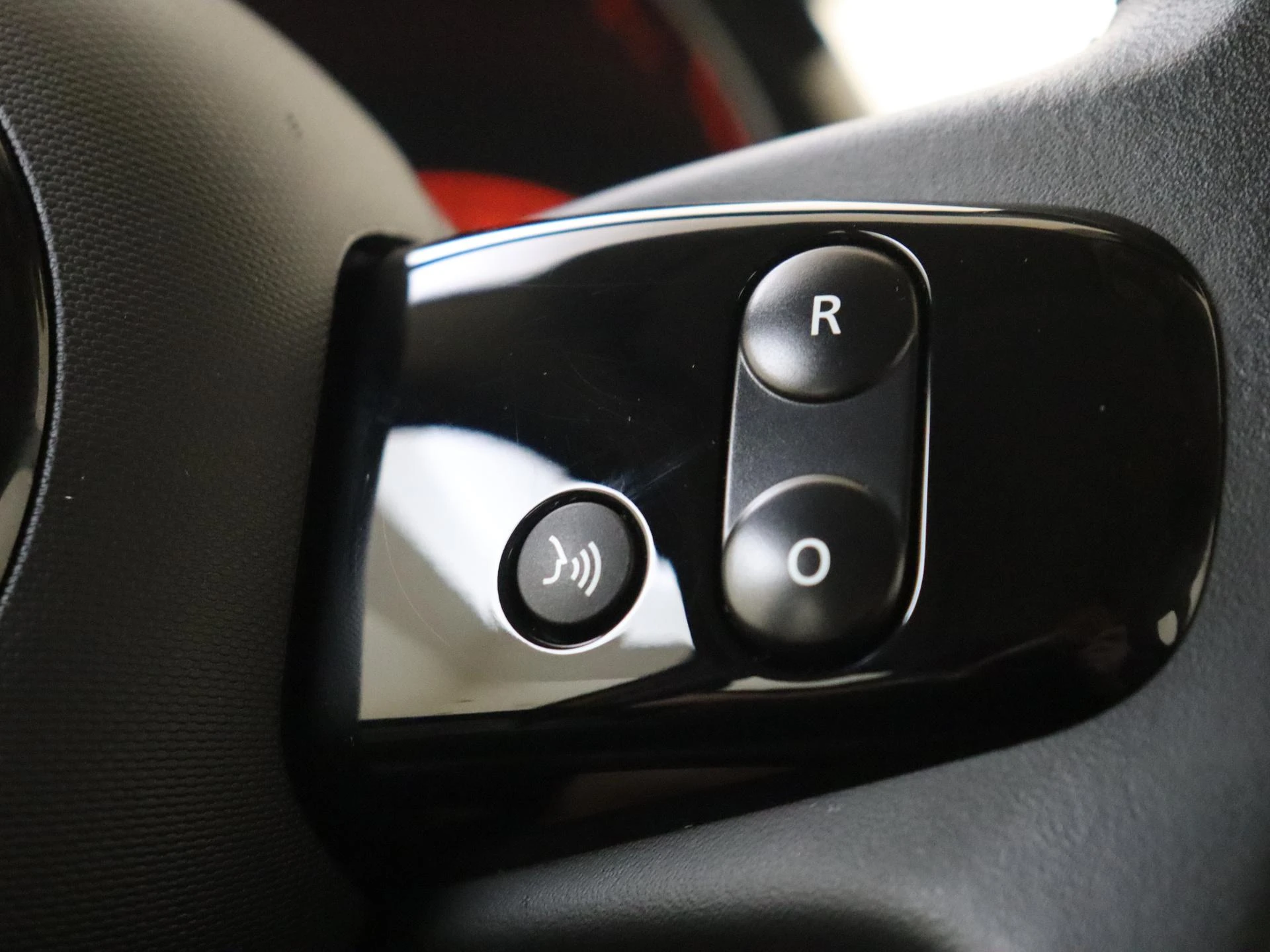 Renault-Twingo-image-12